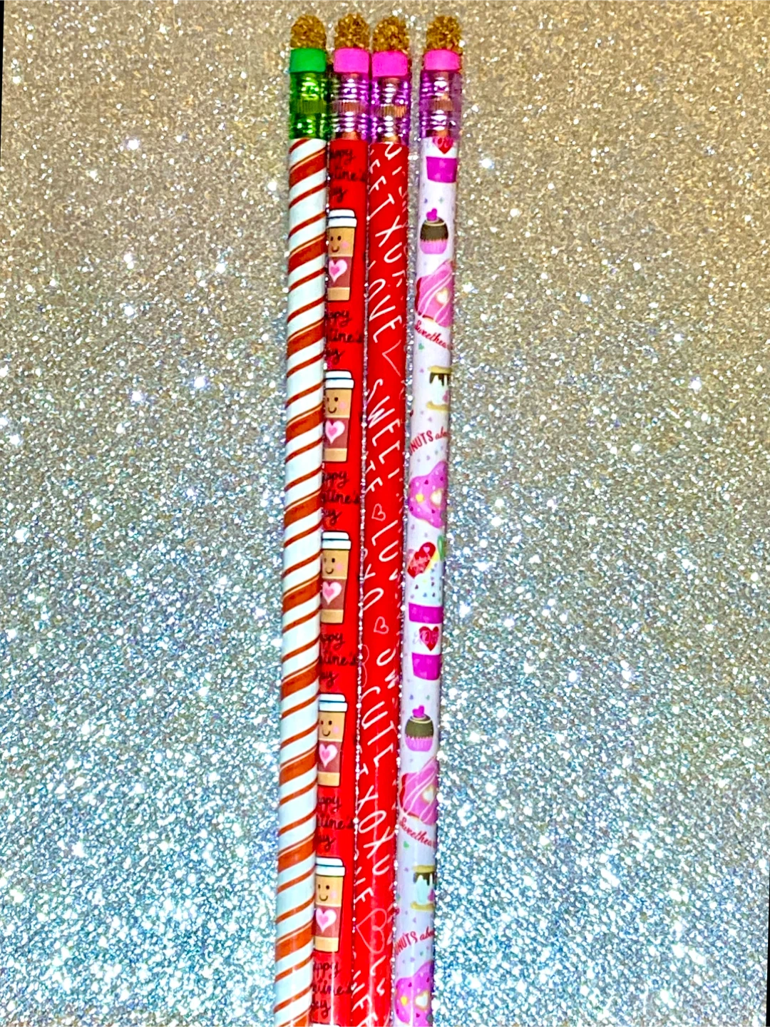Style # 25 Valentine's Day Pencils - Set of 4 - photo 3