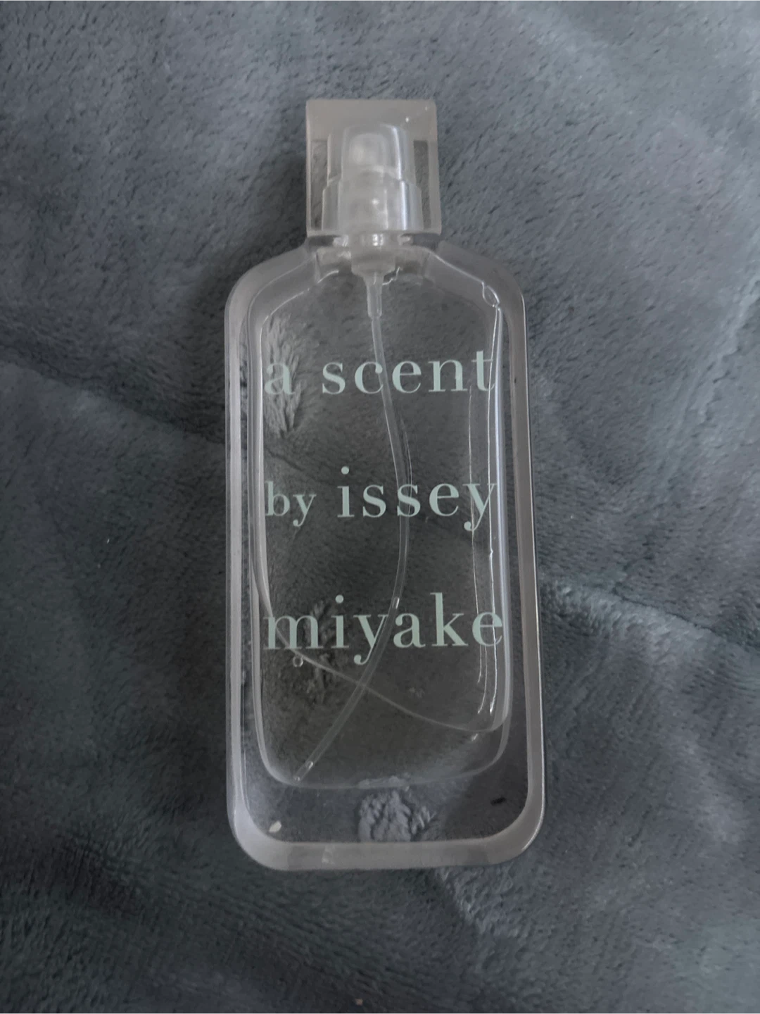 7 Designer Perfumes - photo 5