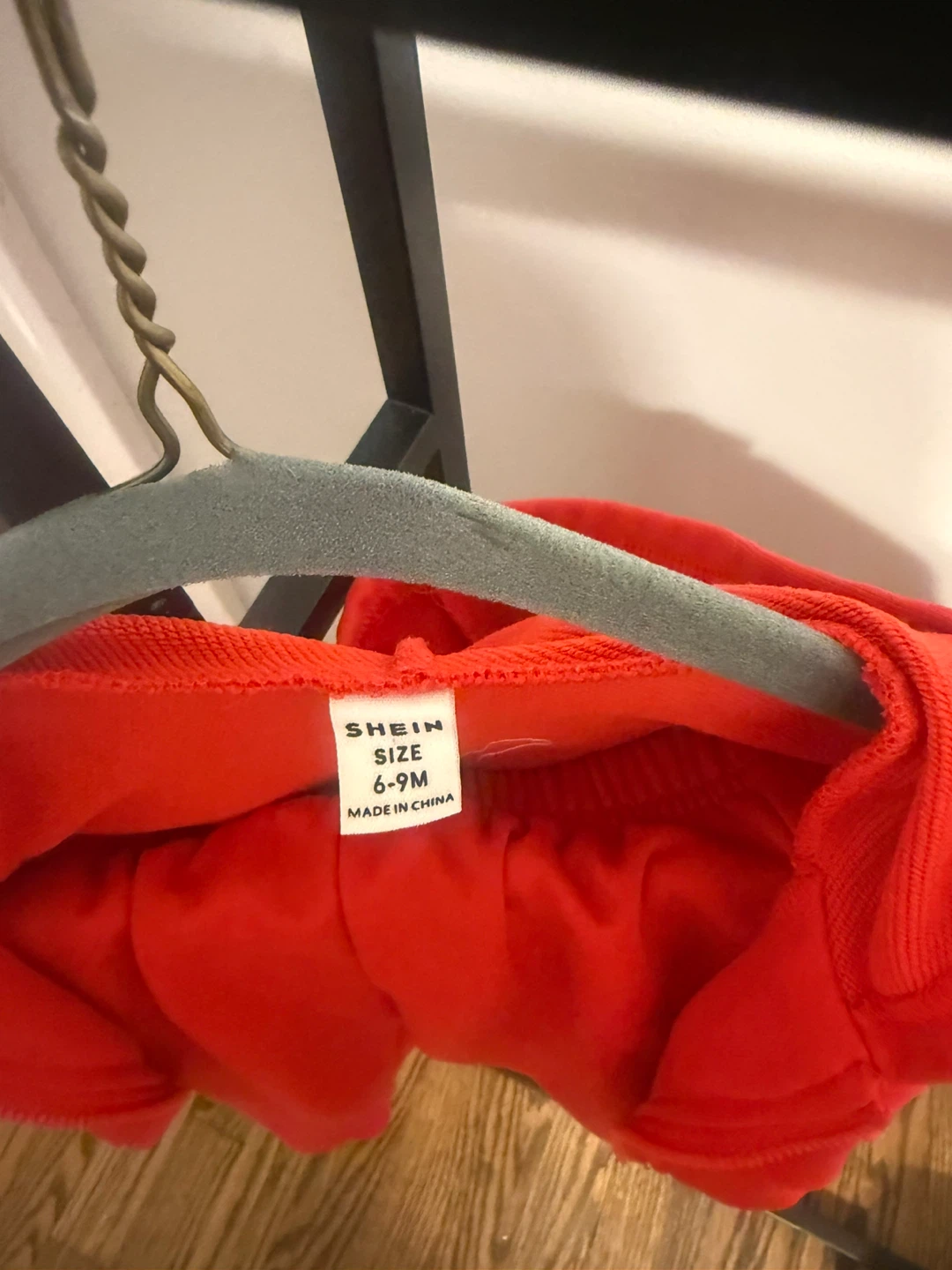 Red Shein Baby Hoodie 6-9 Months - photo 3