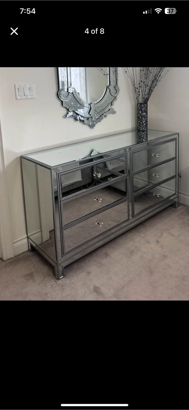 Mirrored Dresser with Crystal Knobs - photo 2