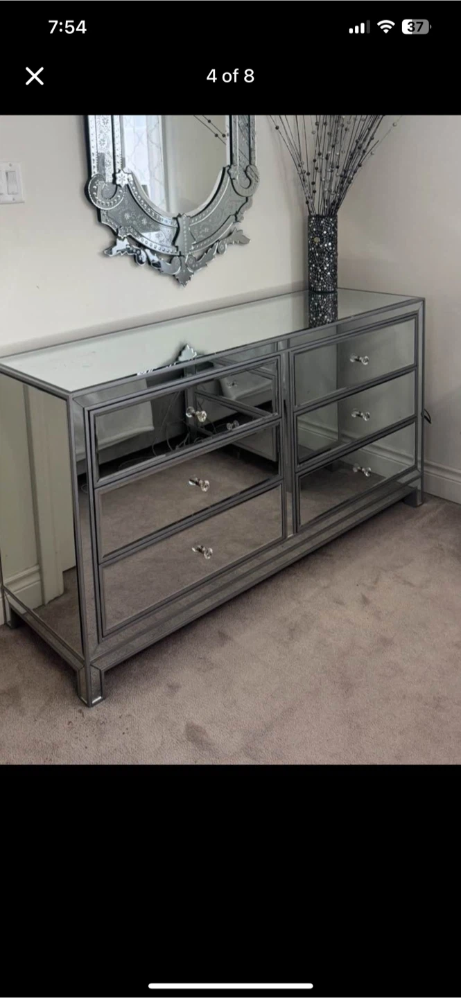 Mirrored Dresser with Crystal Knobs - photo 3