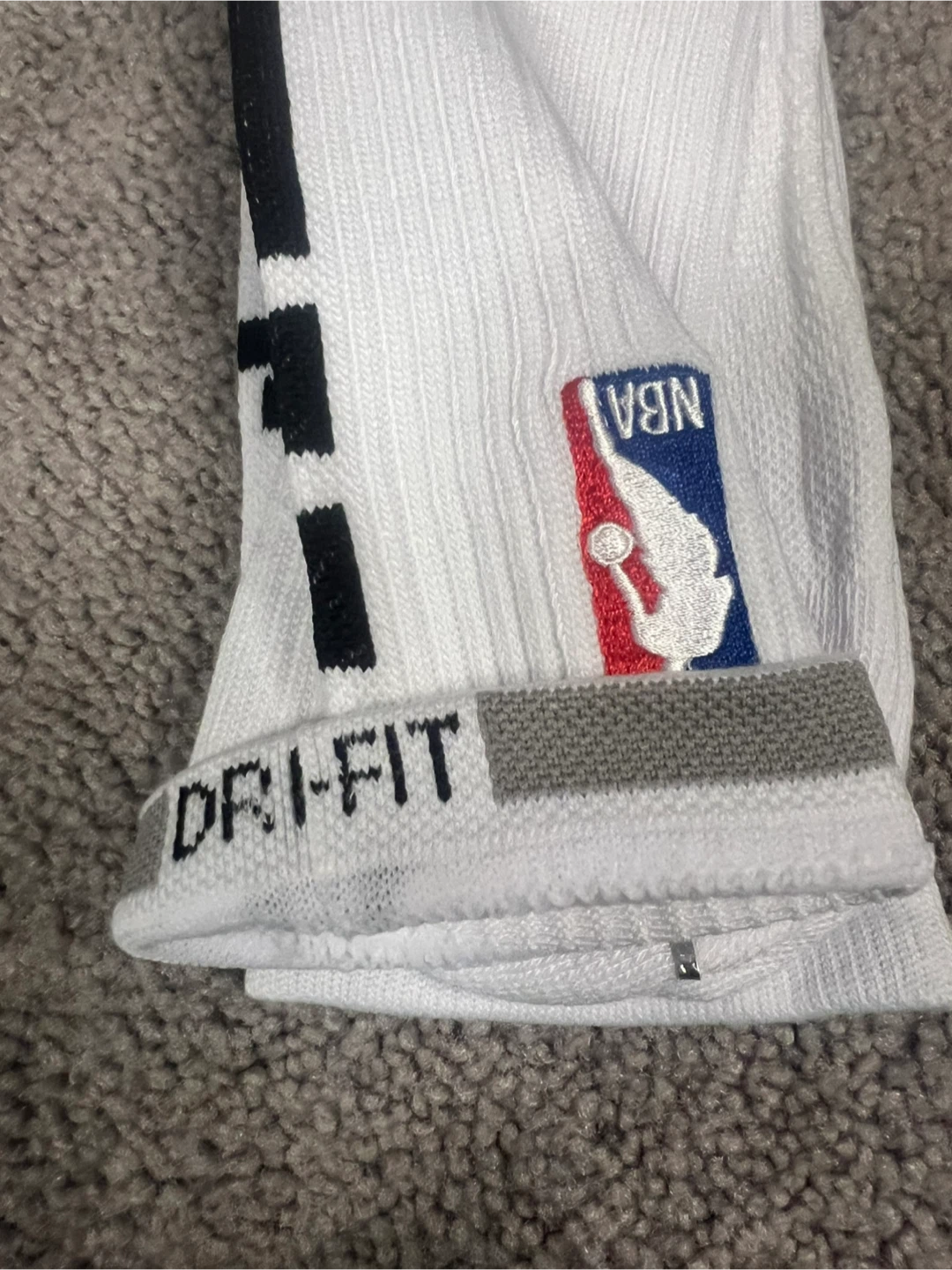 Nike Elite NBA Crew Socks - Men’s Large 8-12 - photo 4