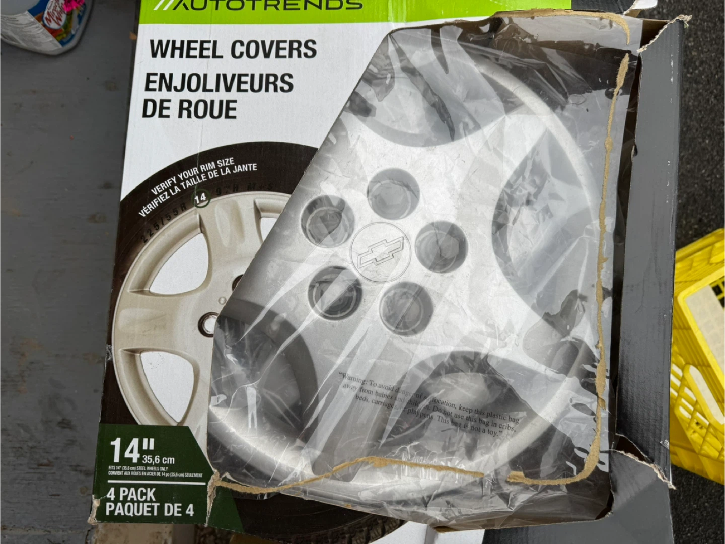 AutoTrends 14" Wheel Covers - Set of 4