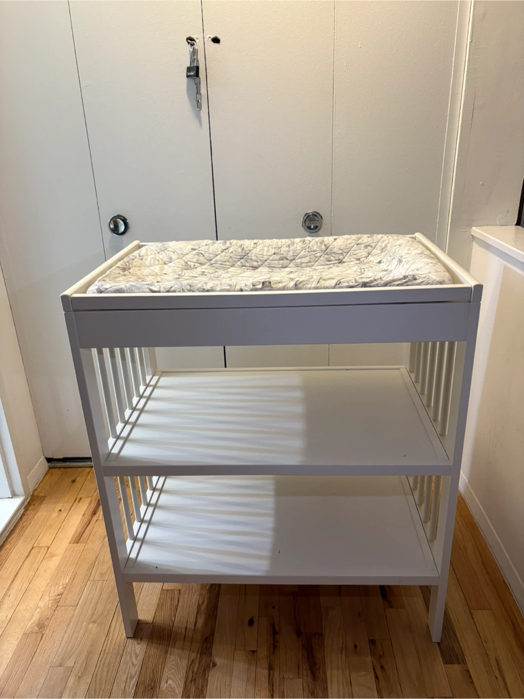 IKEA Changing Table with 2 Shelves+ pad + cover