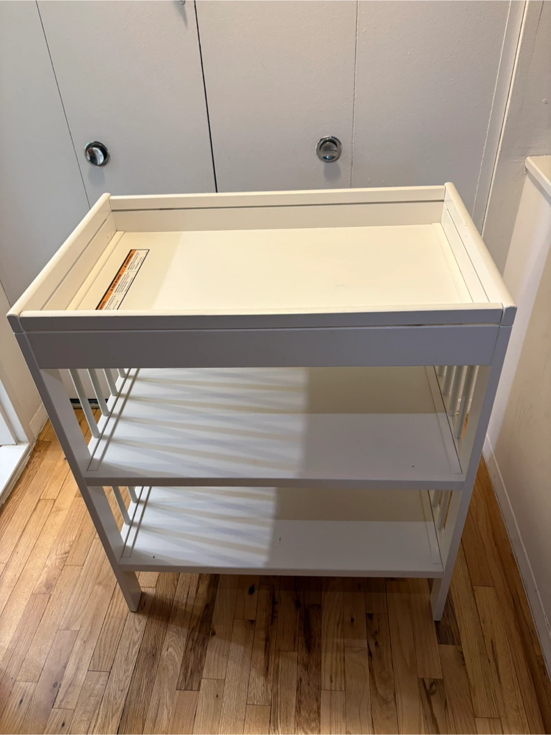 IKEA Changing Table with 2 Shelves+ pad + cover - photo 2