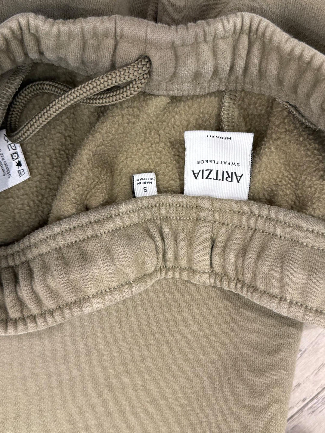 Aritzia Sweat Fleece Joggers - Size S - photo 3