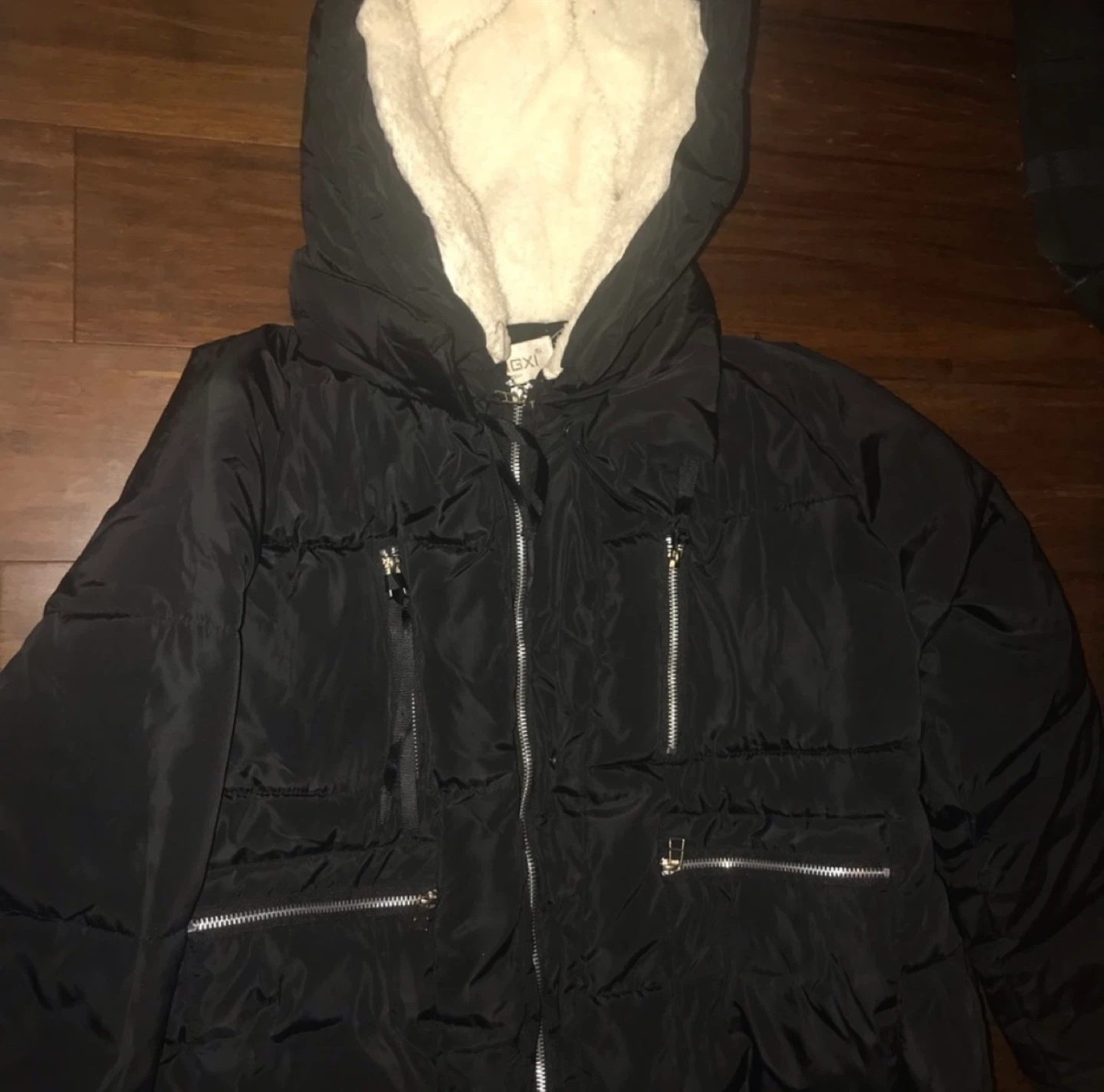 Dongxi Collection Women’s puffer coat (Size L/XL) - photo 2