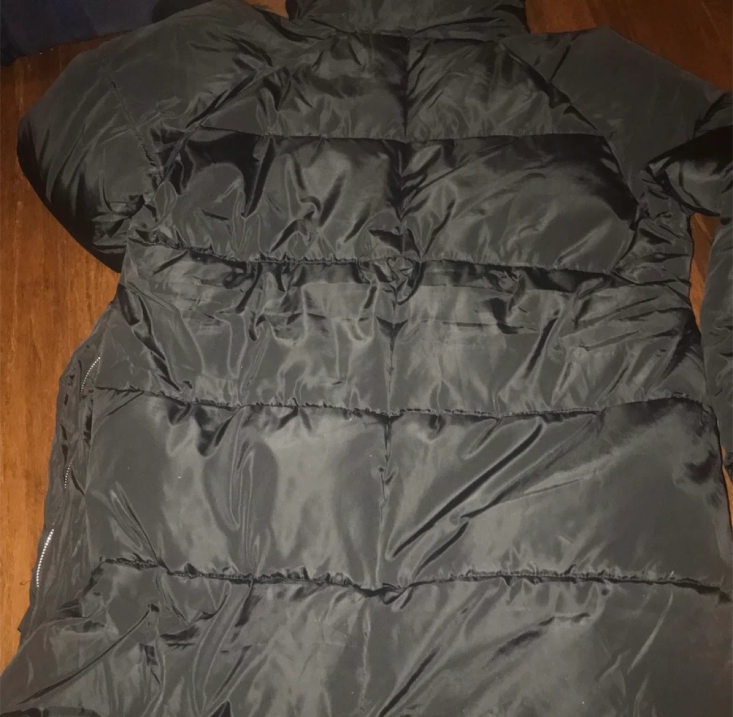 Dongxi Collection Women’s puffer coat (Size L/XL) - photo 4