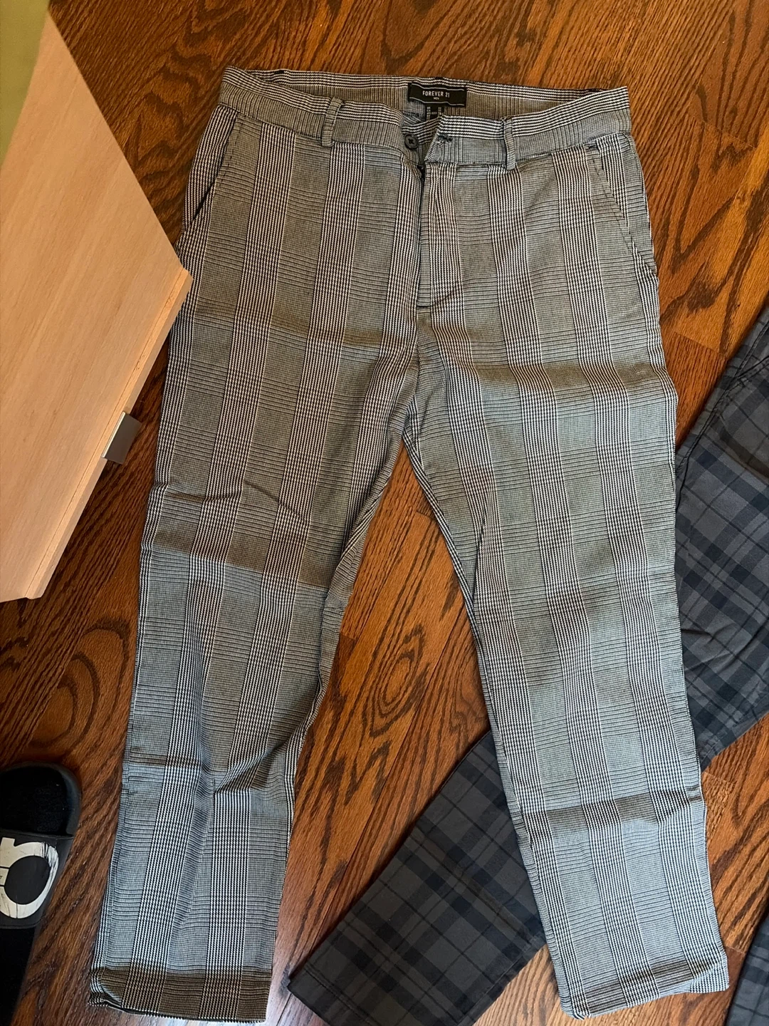 Hollister & Forever 21 Plaid Pants - W32 L30 - photo 2