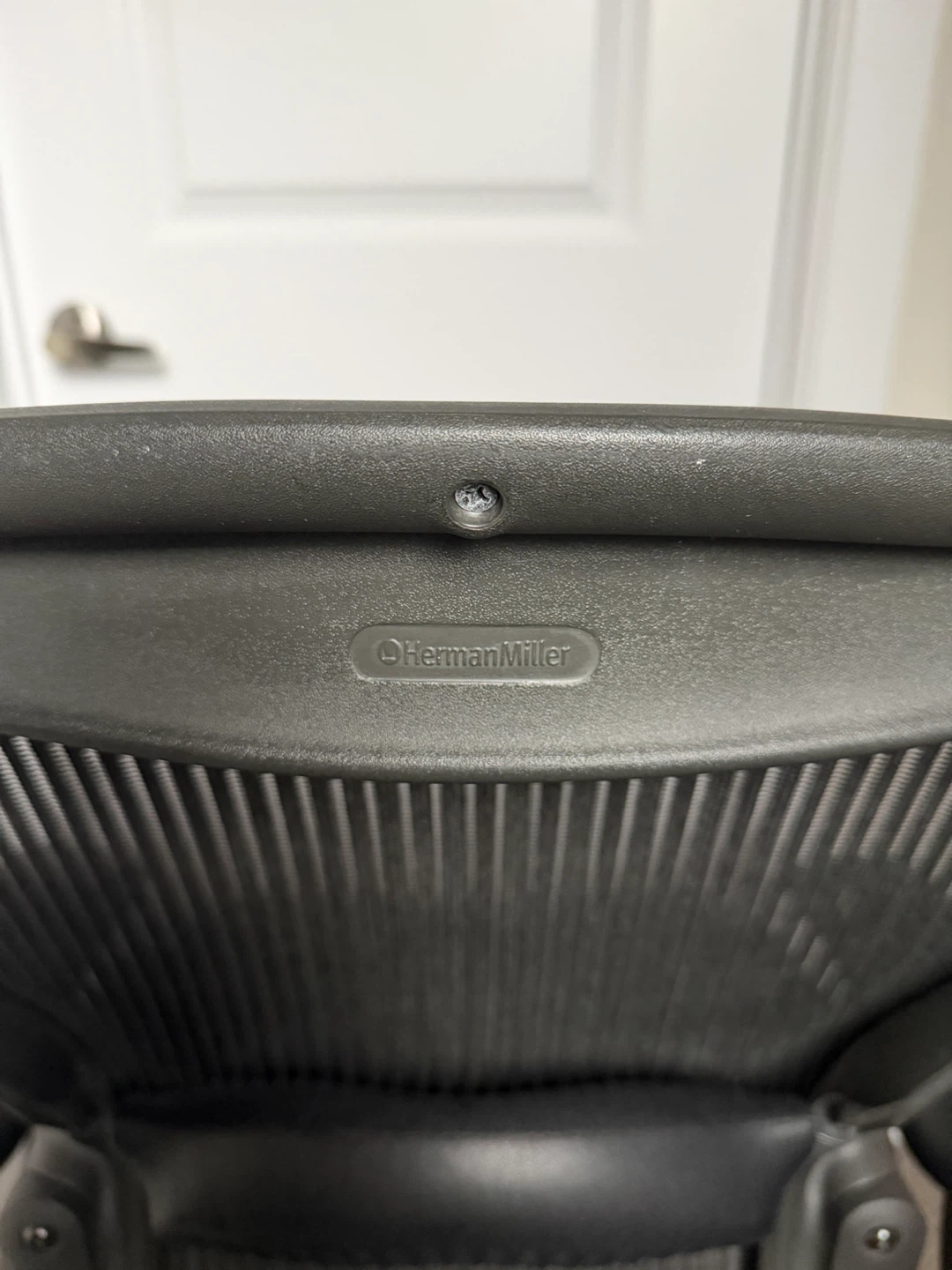 Herman Miller Aeron Chair - photo 2