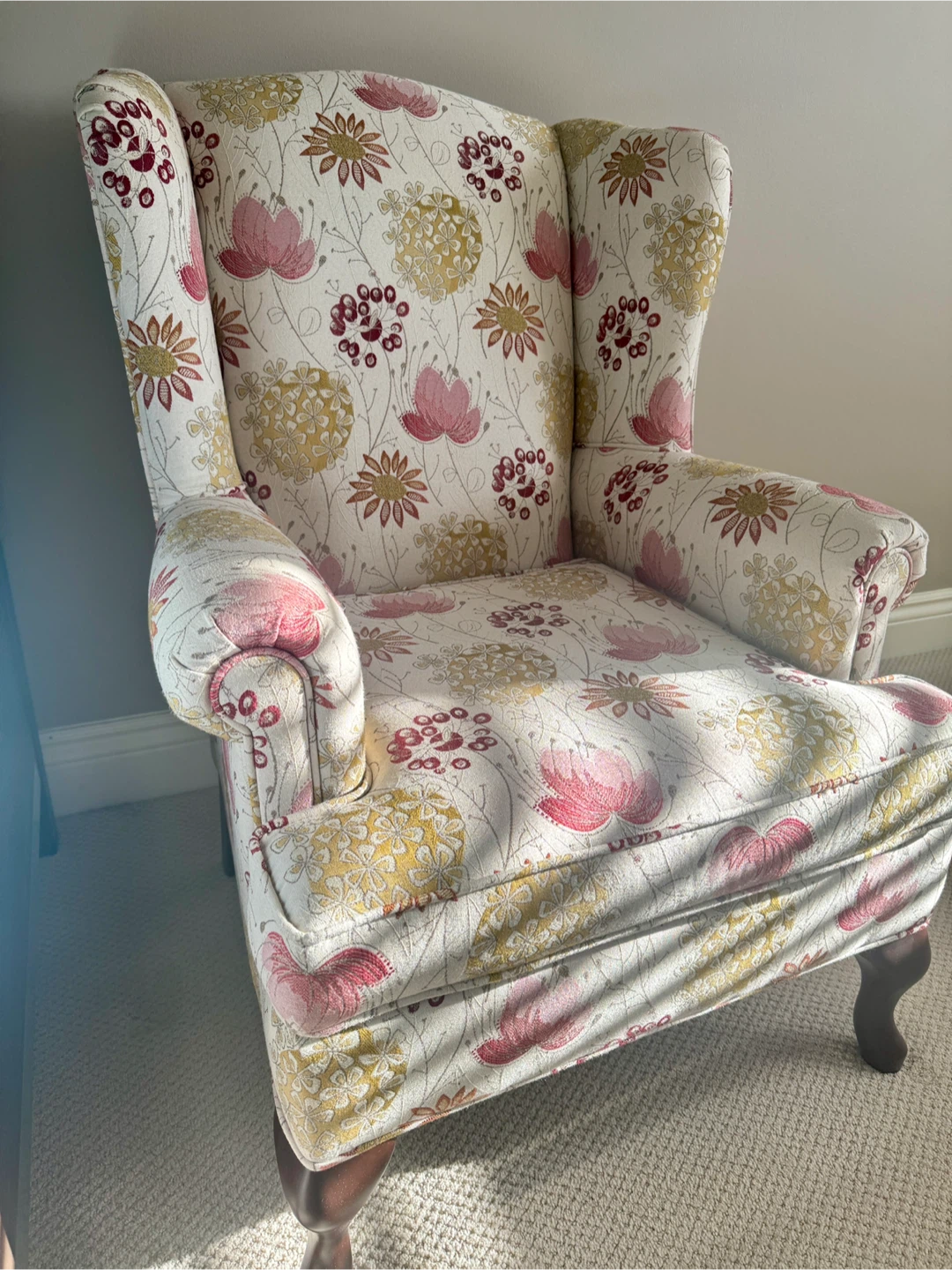 Queen Anne Wing Chair Floral Print - photo 2