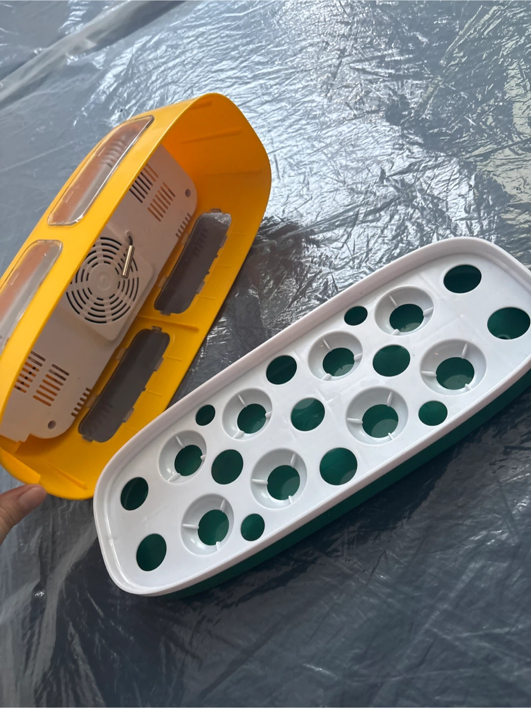 Yellow Egg Incubator - photo 2