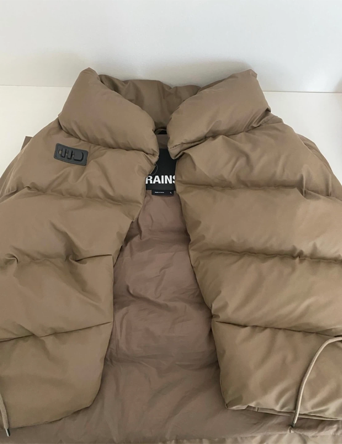 Rains Puffer Vest - Brown - Size L - photo 3