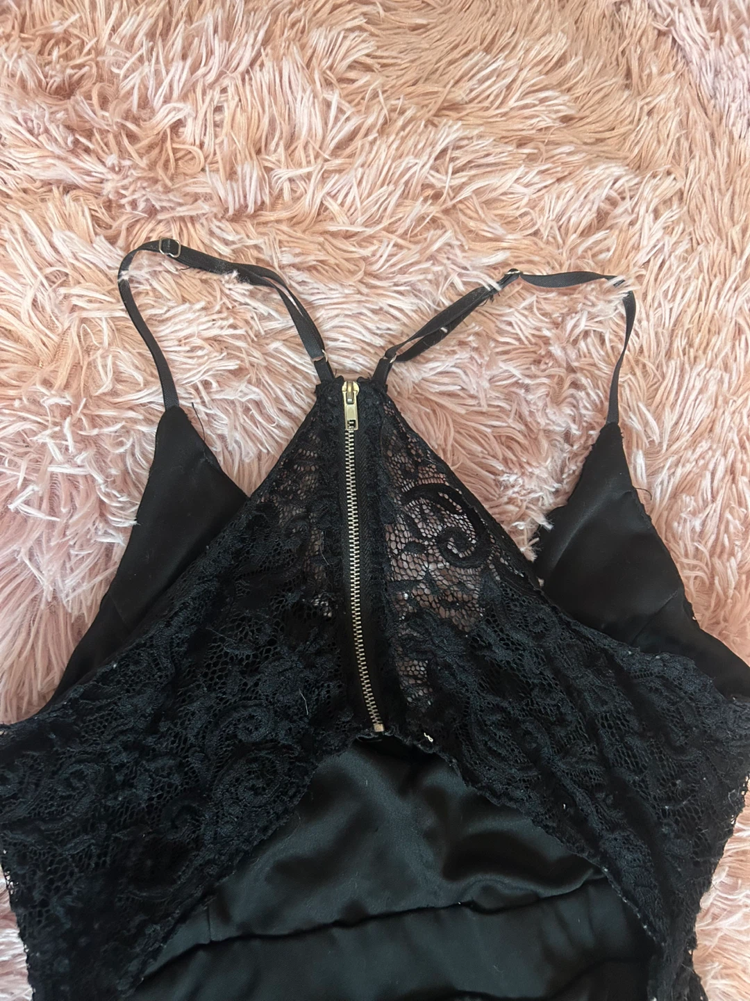 Revamped Black Lace Zipper Dress - Size Medium🏆 - photo 3