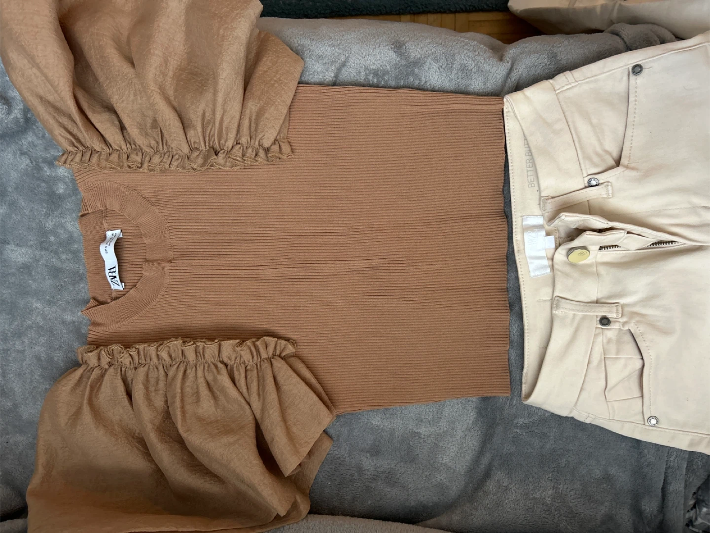 Zara Ribbed Knit Top with Puff Sleeves & Beige Pants Set