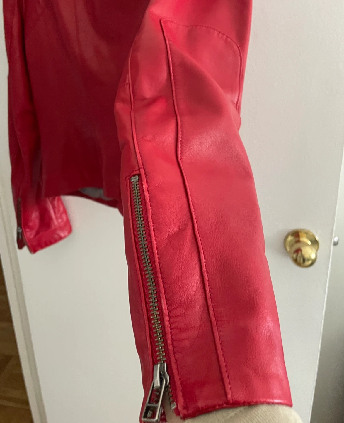 Danier Red Leather Jacket - L - photo 5