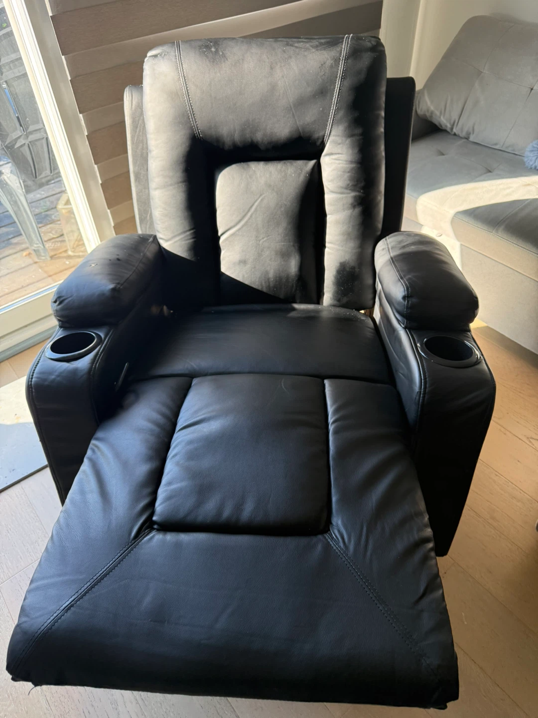 New Black Faux Leather Recliner Chair with heat massager