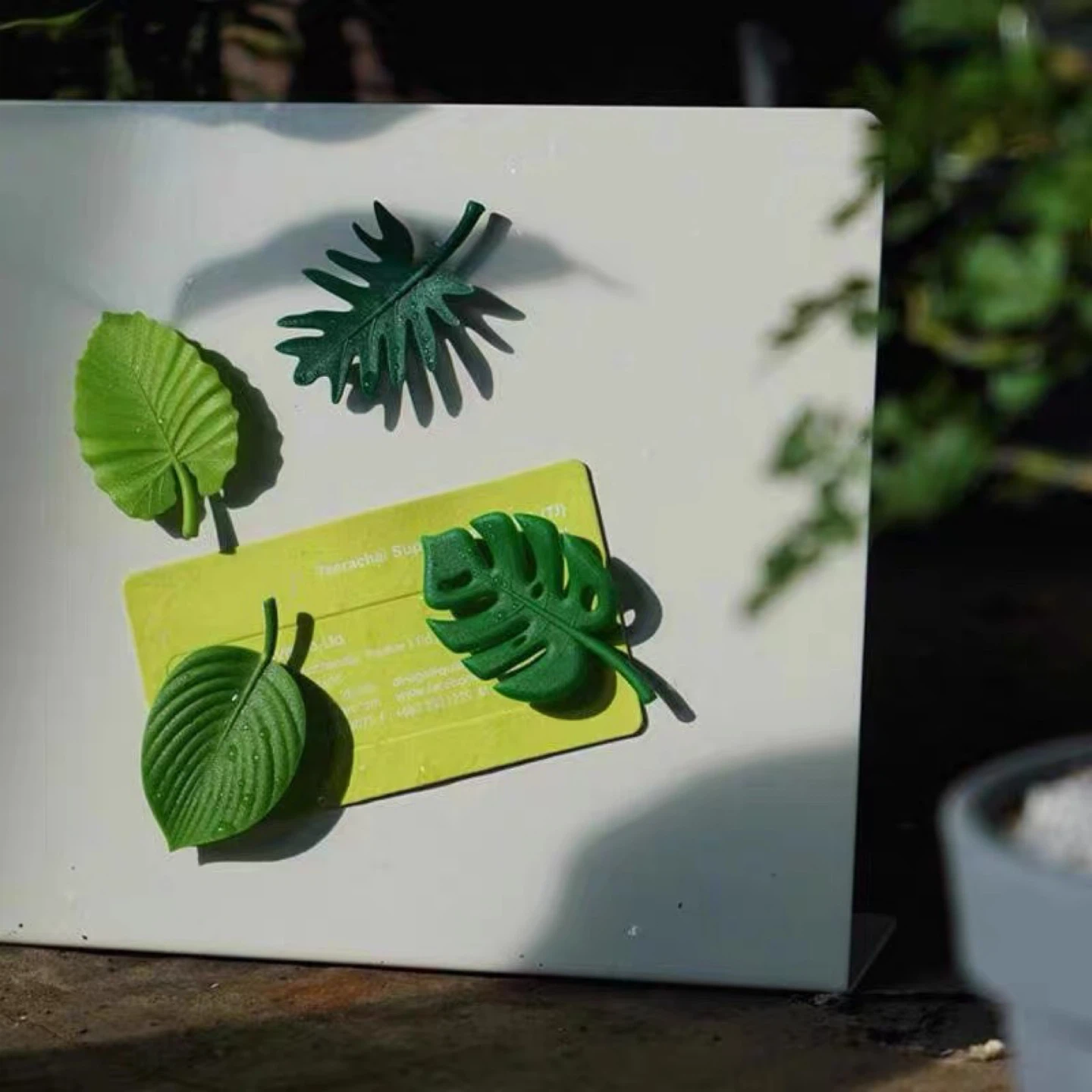 Brand New Tropical Leaf Magnets (Set of 4) - photo 2