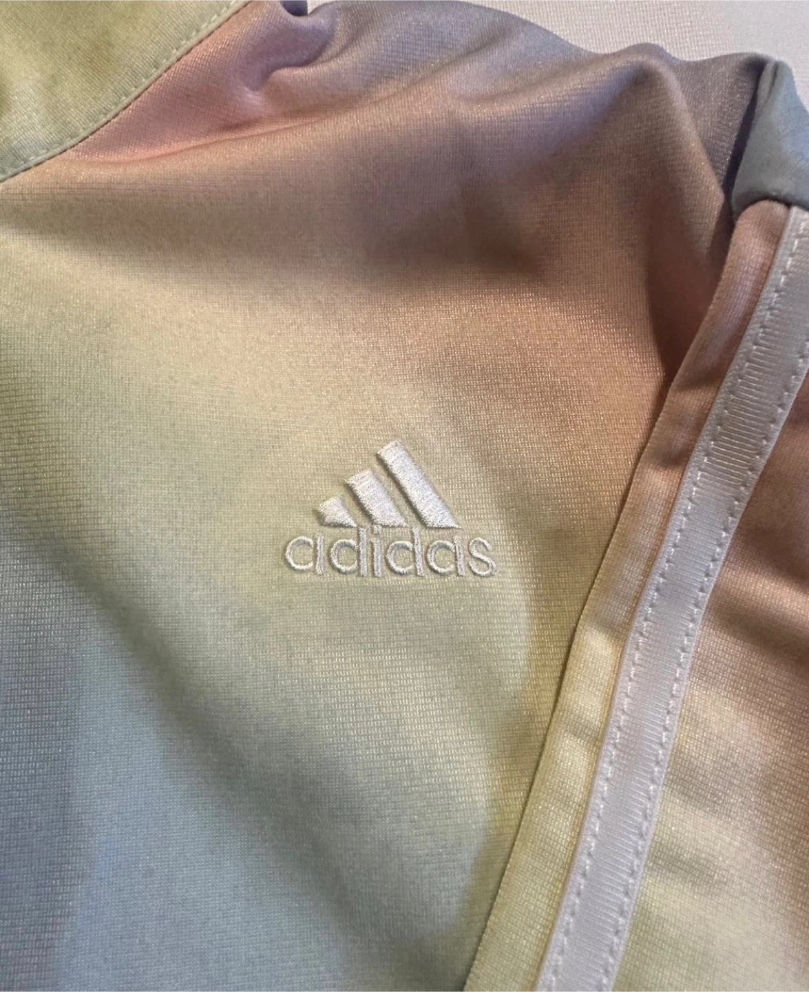 Little Girls Adidas 2-Piece Suit NWT, Size 5 - photo 2