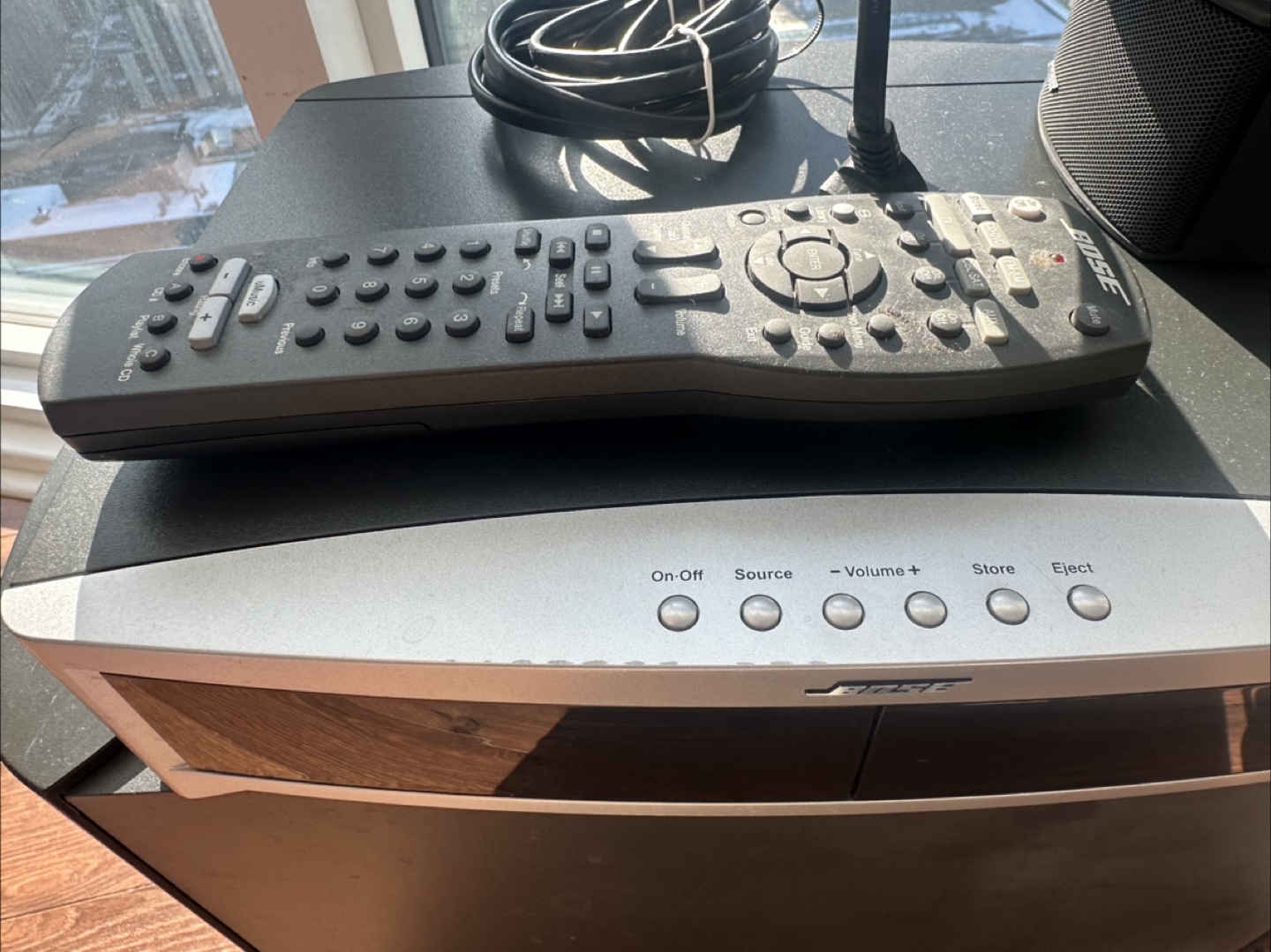 Bose Acoustimass full set with Remote and Bluetooth Adapter - photo 3