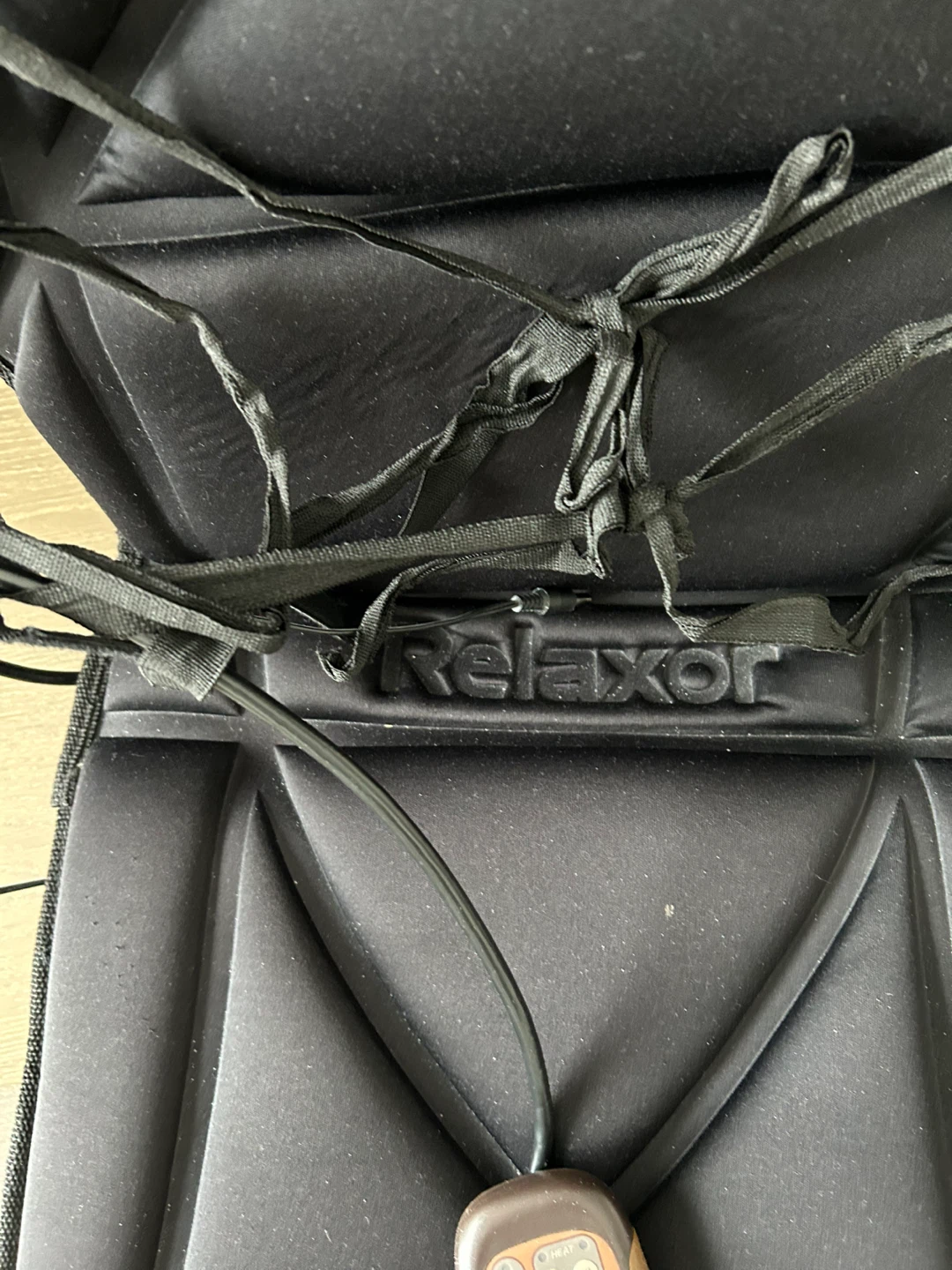 Relaxor Black Massage Seat Pad with Remote - photo 2