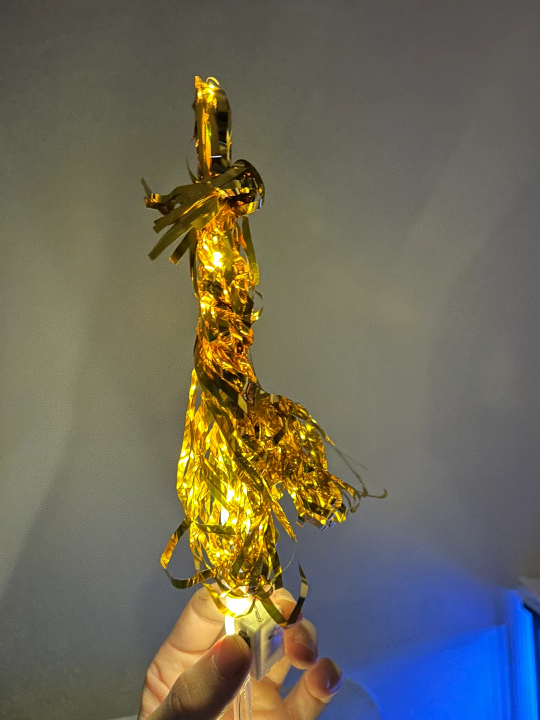 Gold Tinsel Light-Up Wands - Bulk Pack - photo 5