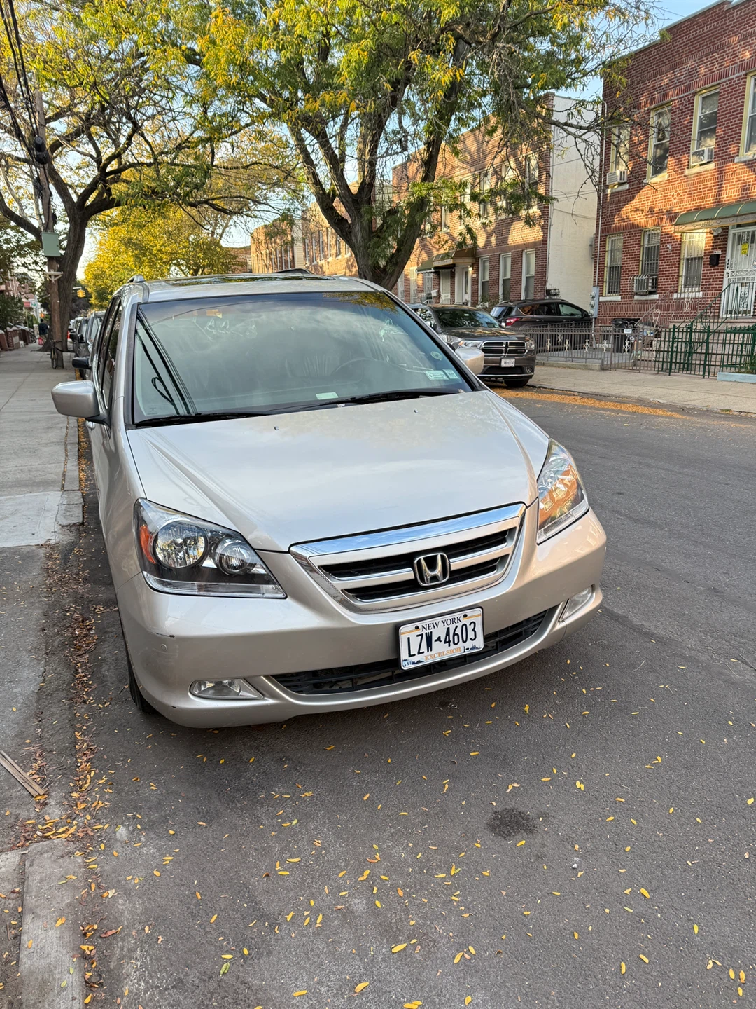 2005 Honda Odyssey Touring - photo 3