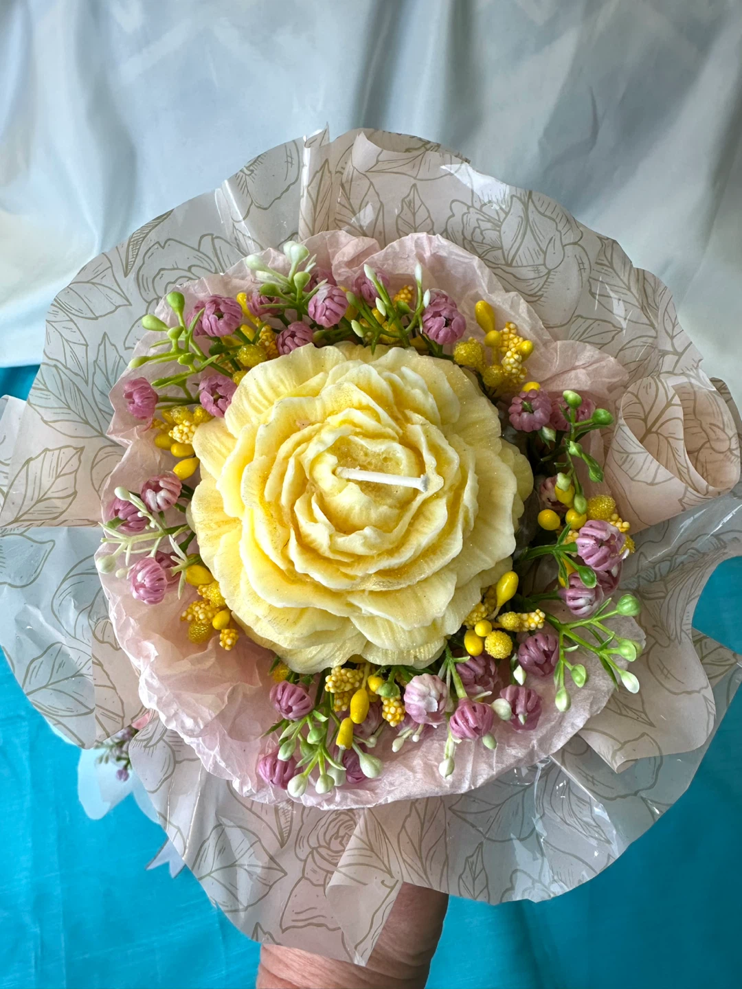 Mini-bouquet of soy wax candles "Tender Compliment" - photo 2