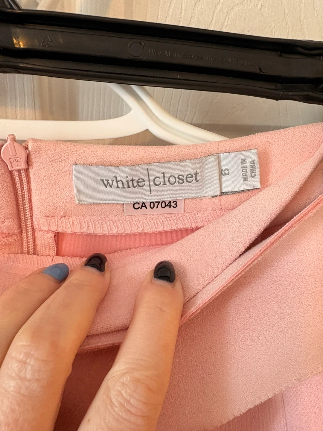 White Closet Pink Suede Wrap Skirt Size 6 - photo 3