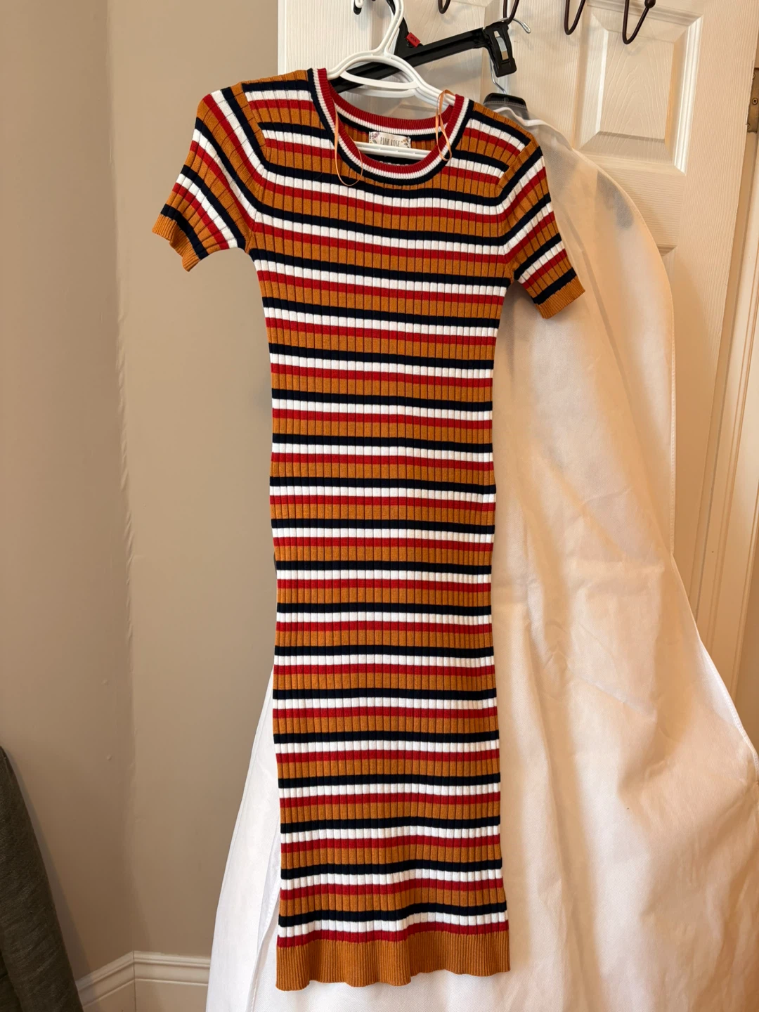 Pink Rose Striped Ribbed Knit Midi Dress Size M/M