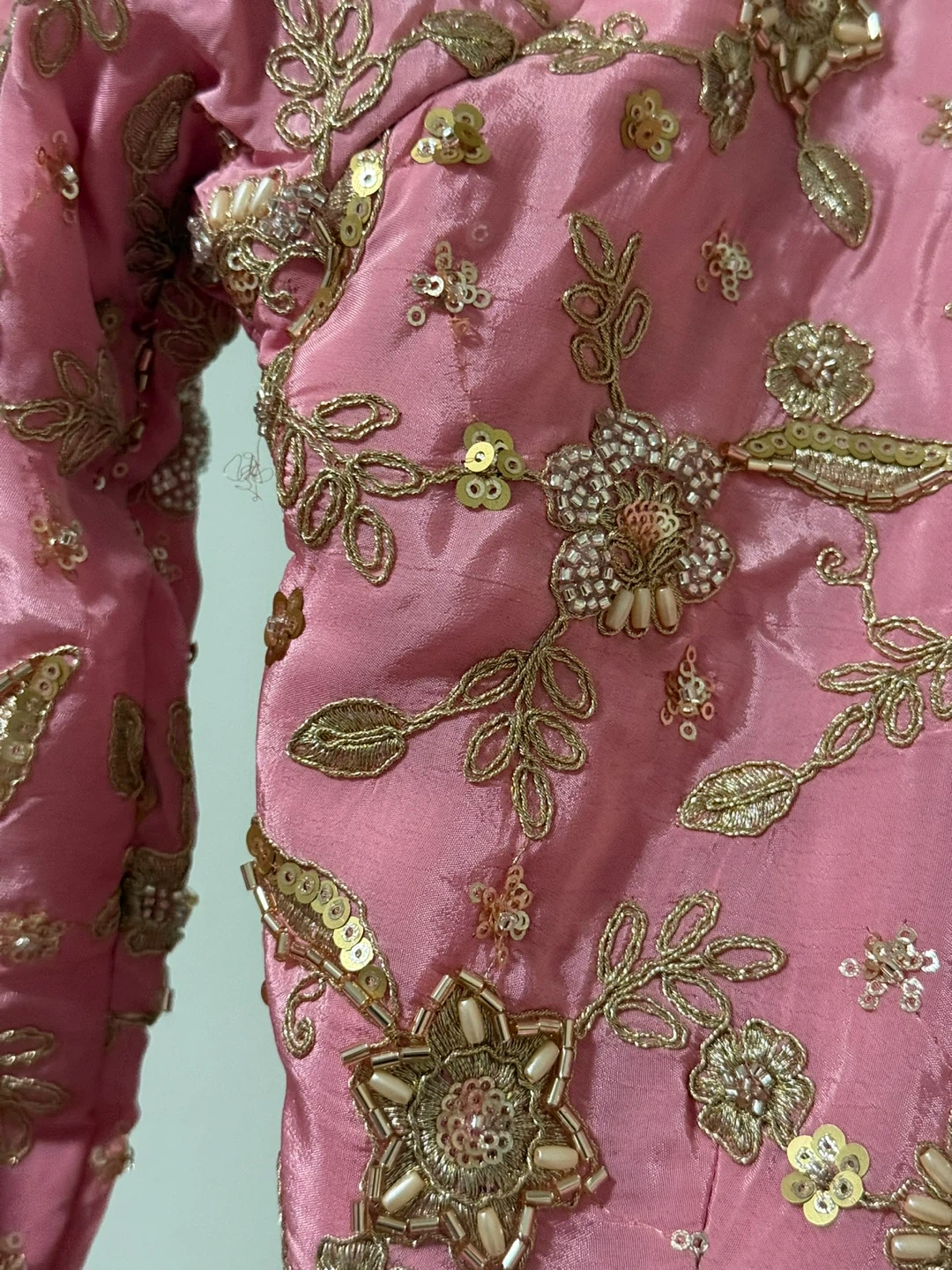 Pink Embroidered Indian Outfit - Blouse, Skirt, and Dupatta - photo 3