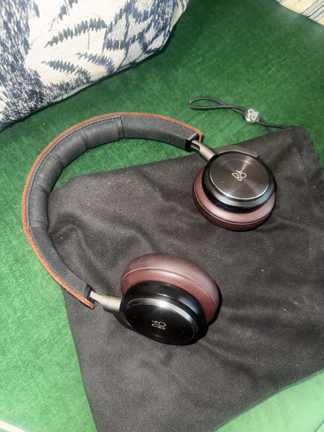 Bang & Olufsen BeoPlay H8 Headphones