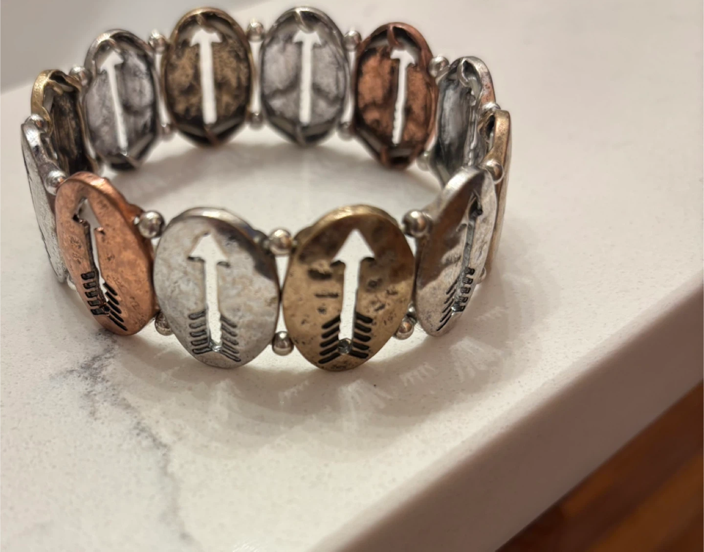 Stretch Bracelet with Arrows