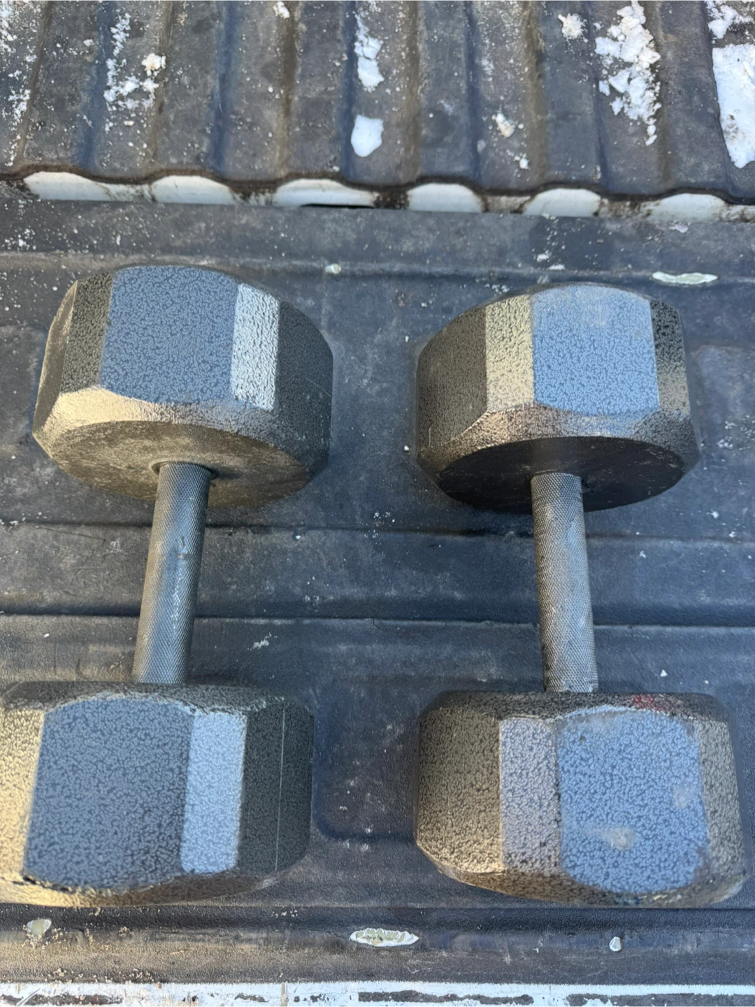 SA Gear 35 lb Hex Dumbbells (Set of 2) - photo 3