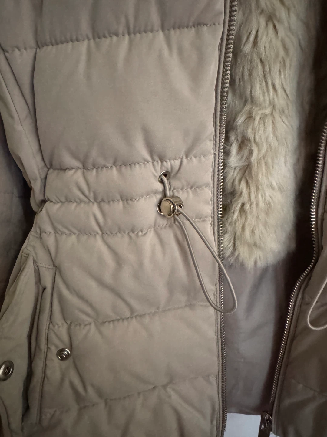 Zara Puffer Jacket with Faux Fur Hood - Size M - photo 5