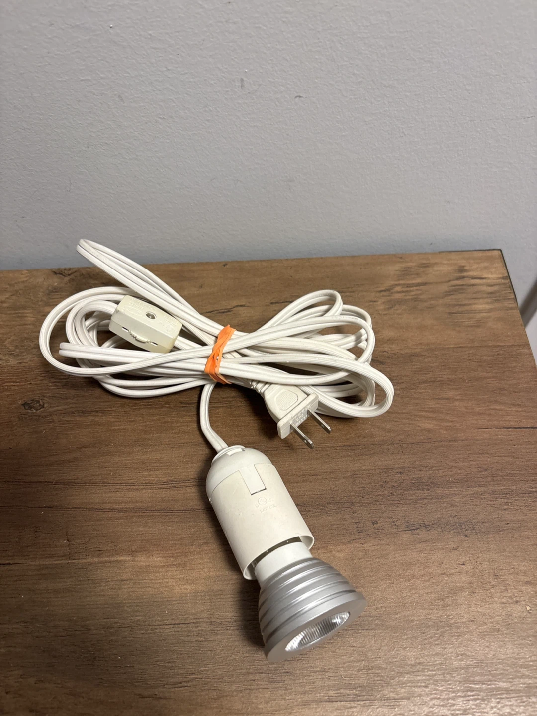 Set of 3 Black Clip-On and Spot Lamps with Extra Light - photo 2