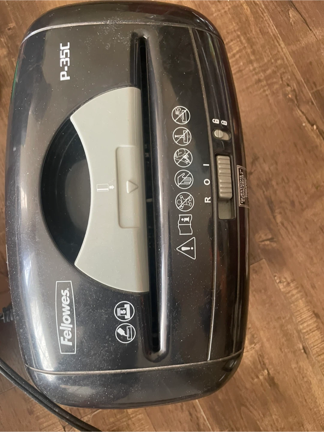 Fellowes P-35C Shredder - photo 2