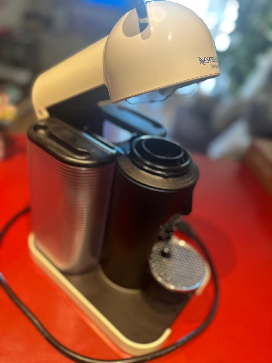 Nespresso Vertuo Coffee & Espresso Machine - photo 4