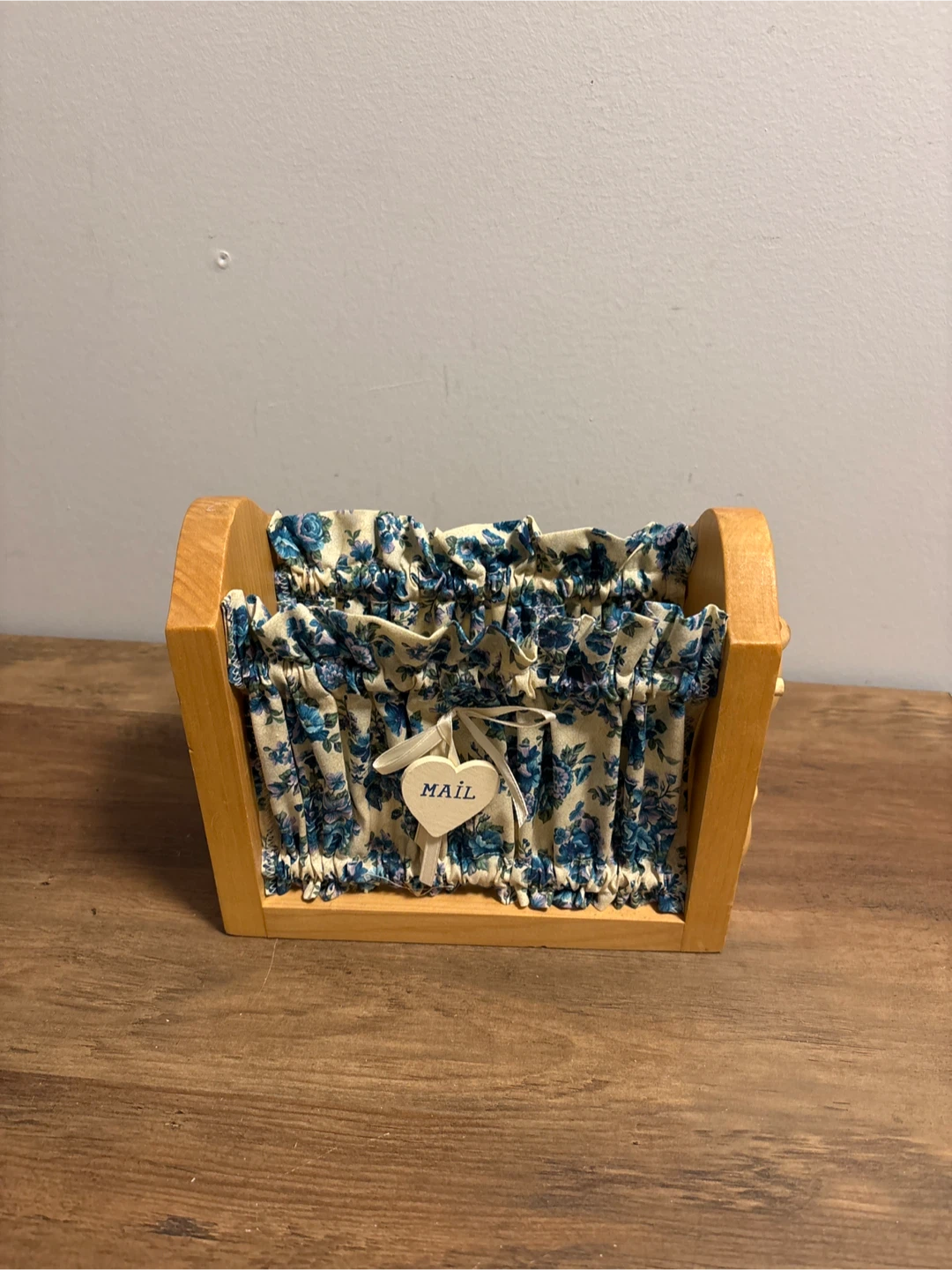 Fabric Lined Wooden Mail Sorter - photo 3