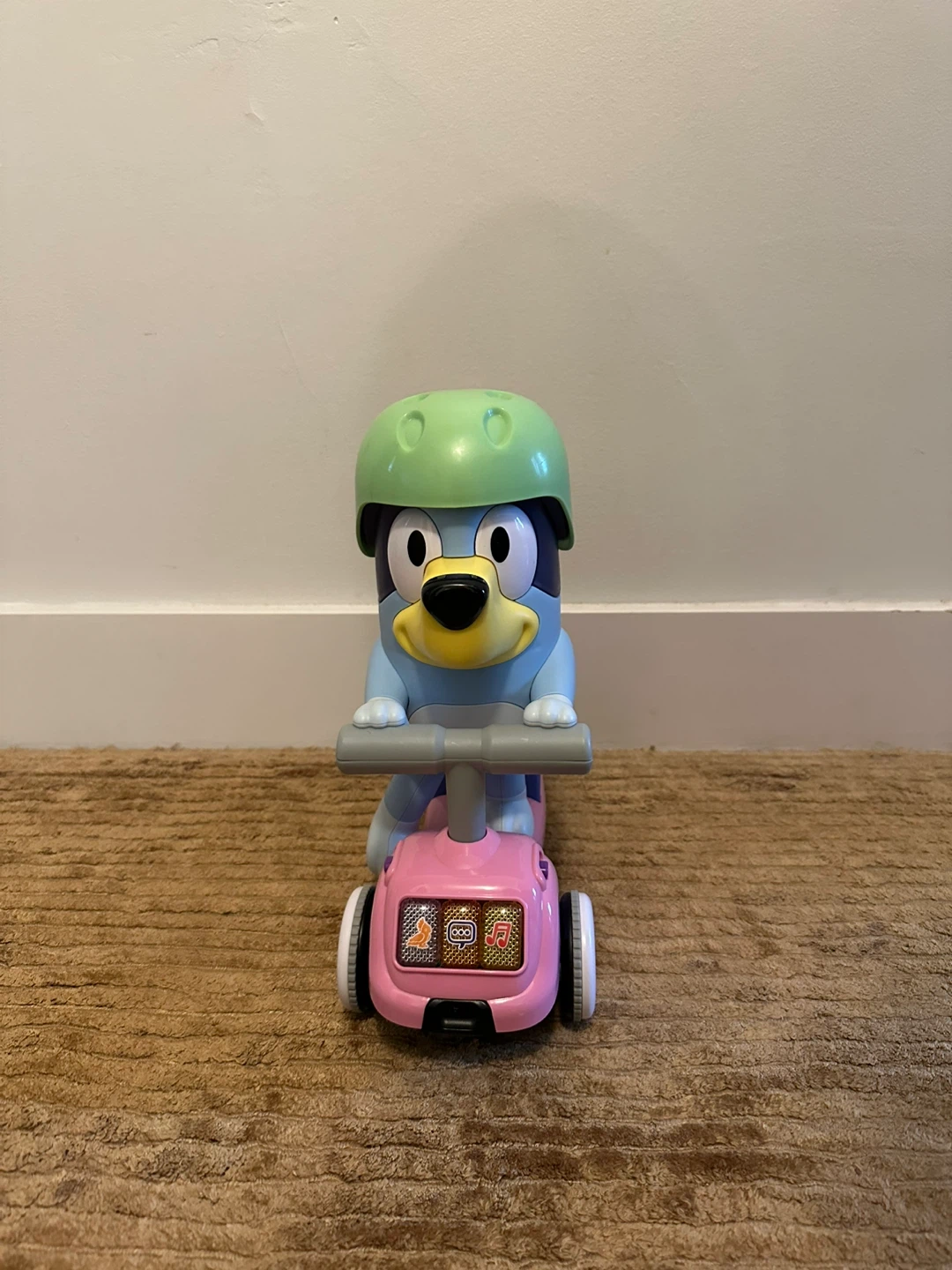 Bluey Scooter Toy - photo 5