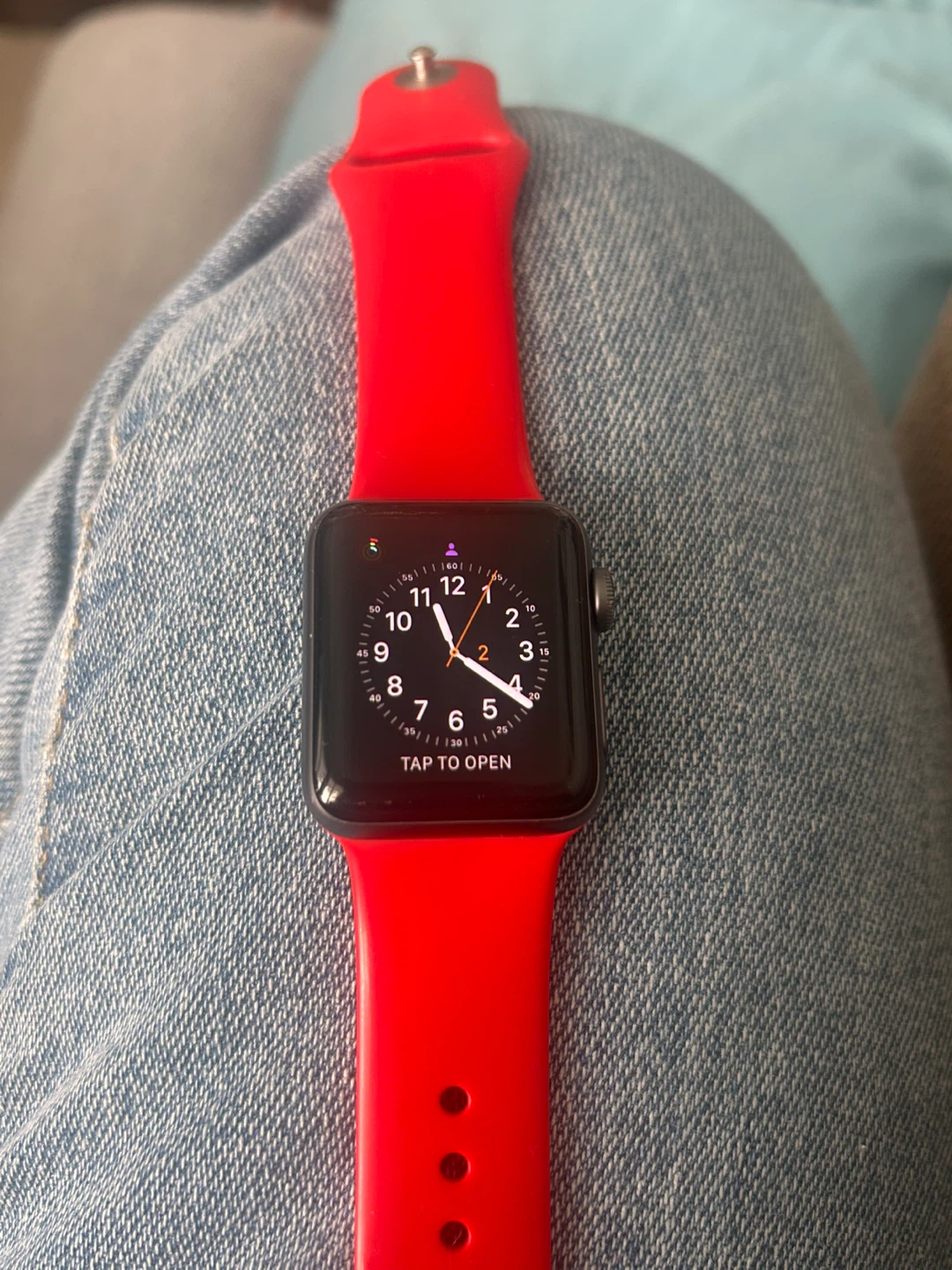 Apple Watch Series 3 - 38mm - Red Band - photo 2