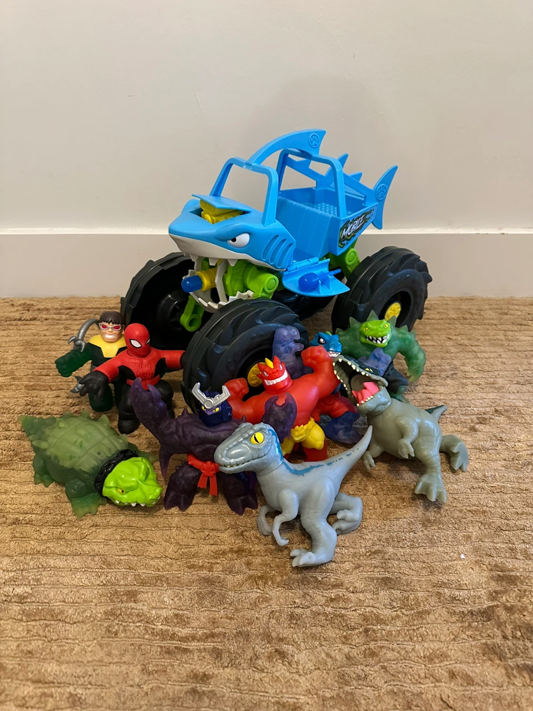 Goo Jitsu toy set