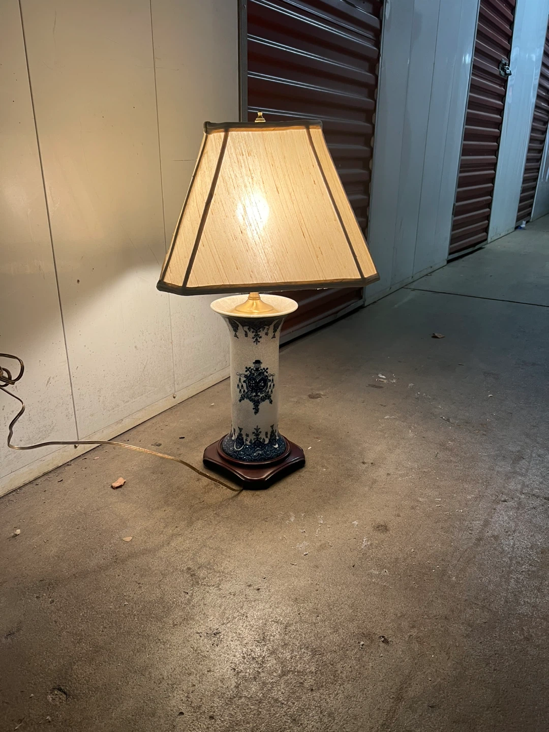 Ceramic Table Lamp with Blue Pattern