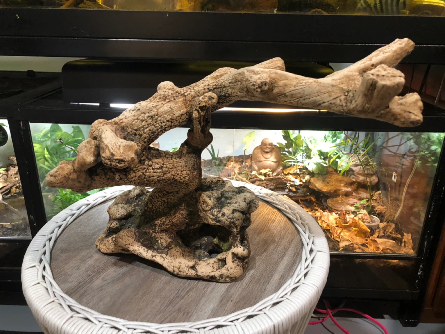 Reptile Terrarium Driftwood and Rock Ornament