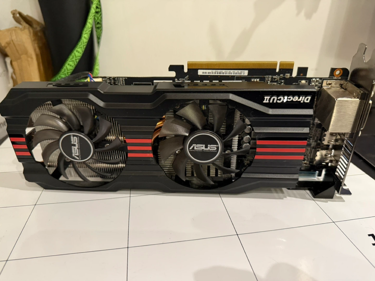 ASUS DirectCU II Graphics Card - photo 3