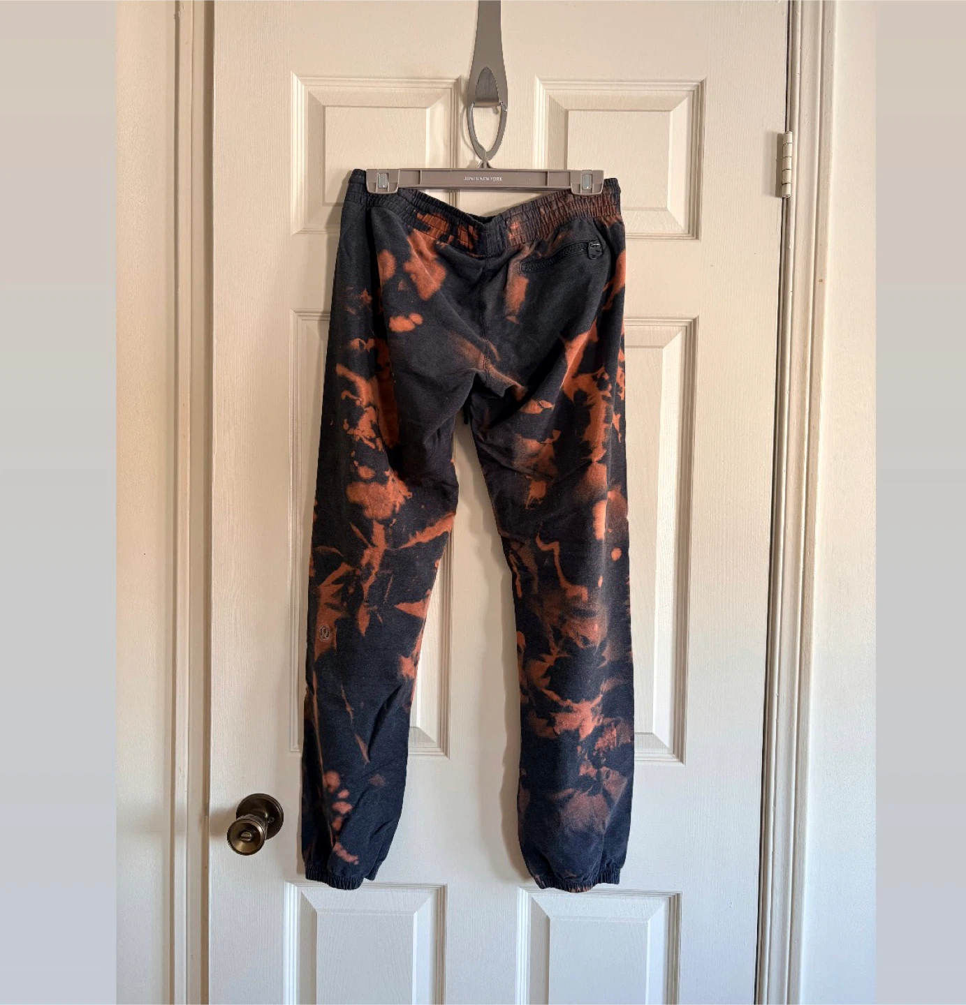 Lululemon Activewear Joggers - Sz 8 - photo 2