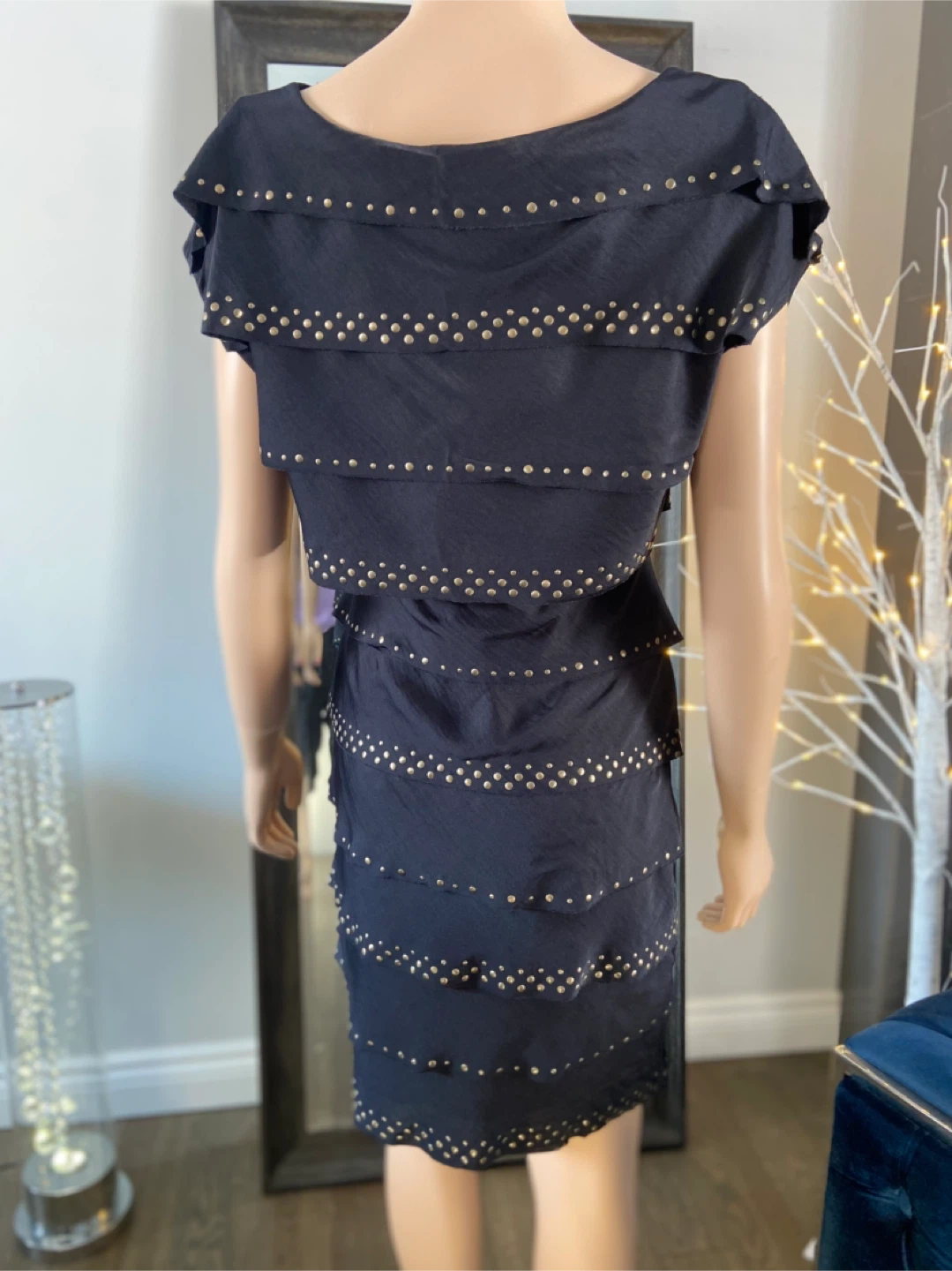 LIKE NEW: BCBG Maxazria Navy Blue Tiered Gold Studded Dress XXS - photo 2