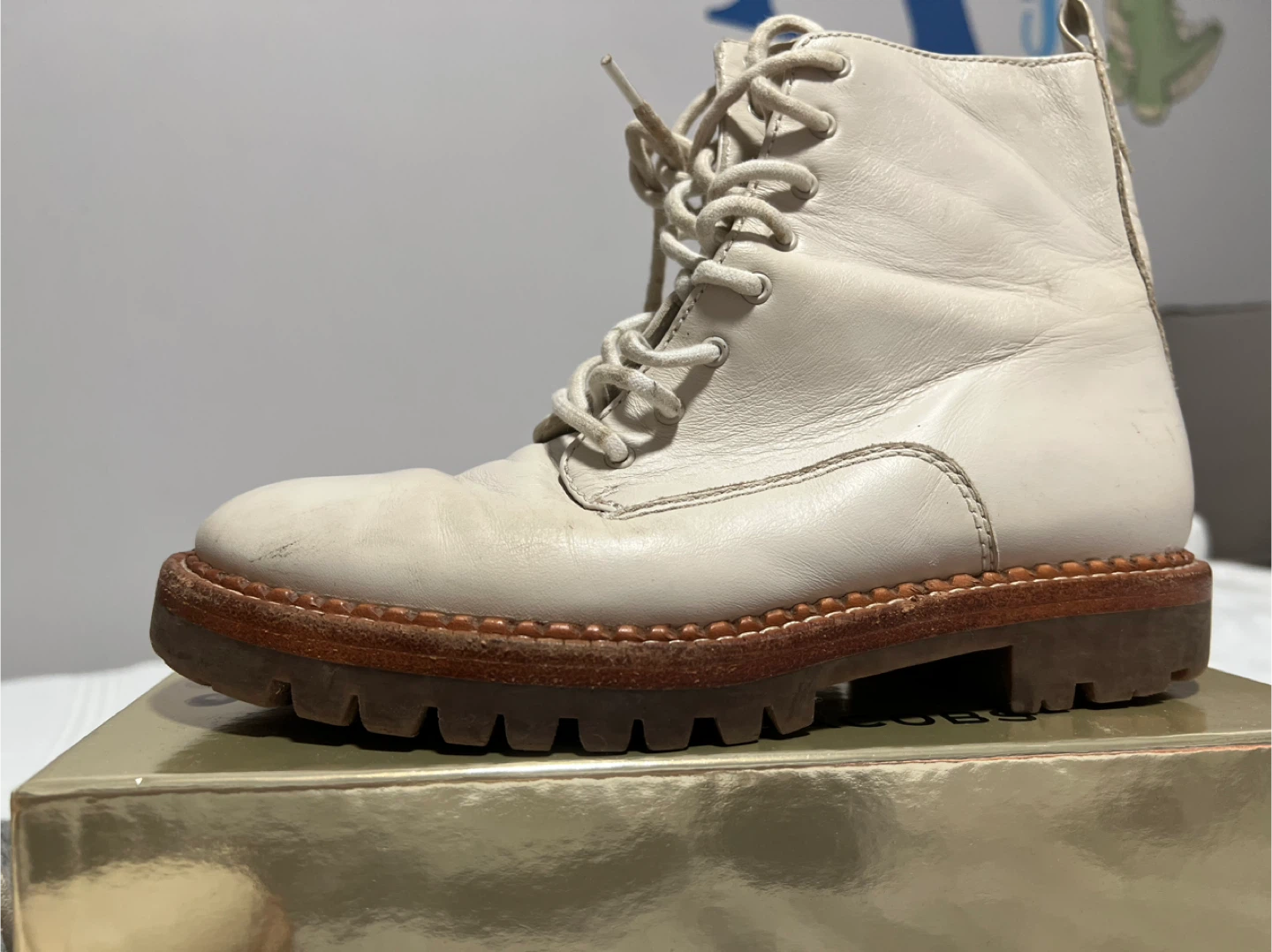 Vince Camuto White Leather Lace-Up Combat Boots - photo 3