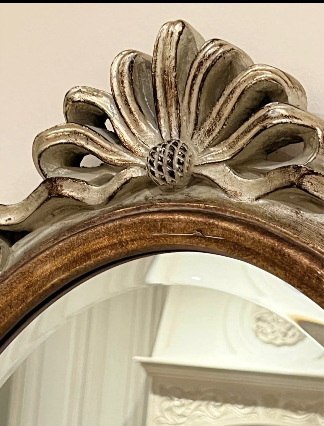 Ornate Oval Wall Mirror - photo 2
