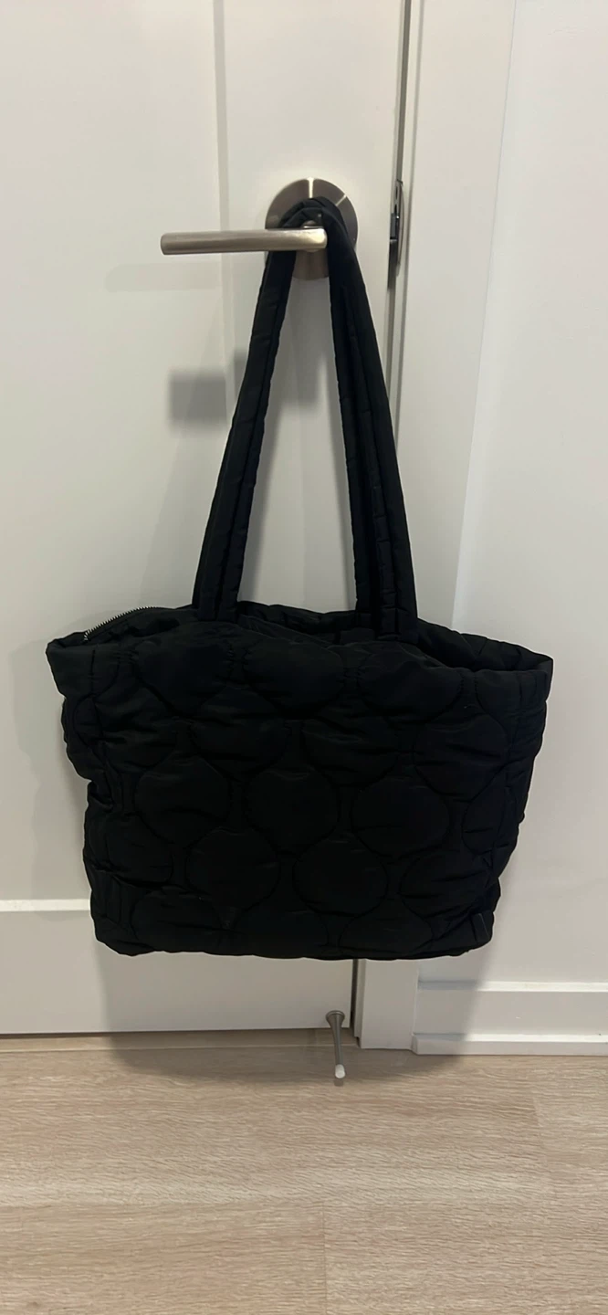 Roots Puffer Tote Bag